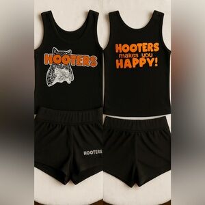 Black Hooters “Makes You Happy!” Tank & Shorts Set – XS/XXXS